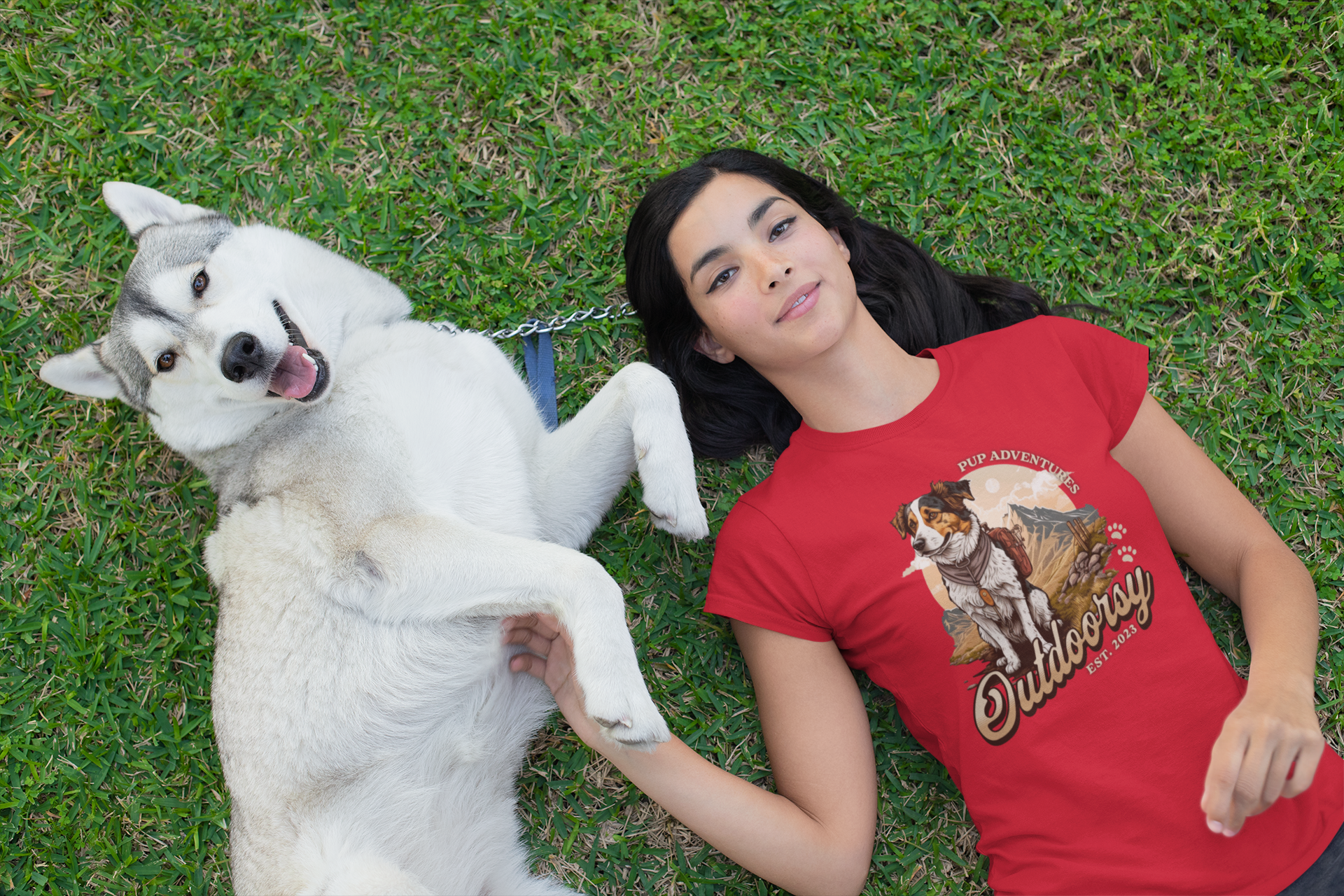 T-SHIRTS FEMMES DOG OUTDOORSY RED