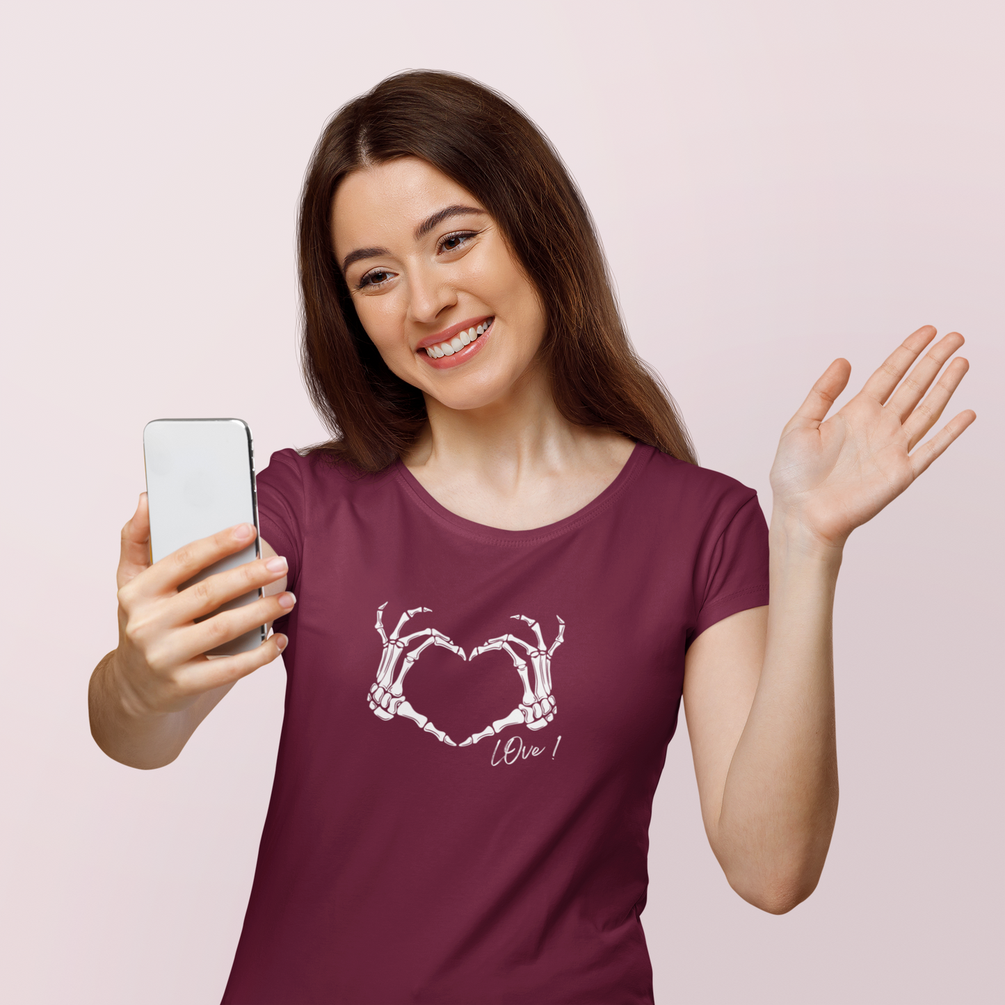 T-SHIRTS FEMMES LOVE SKULL